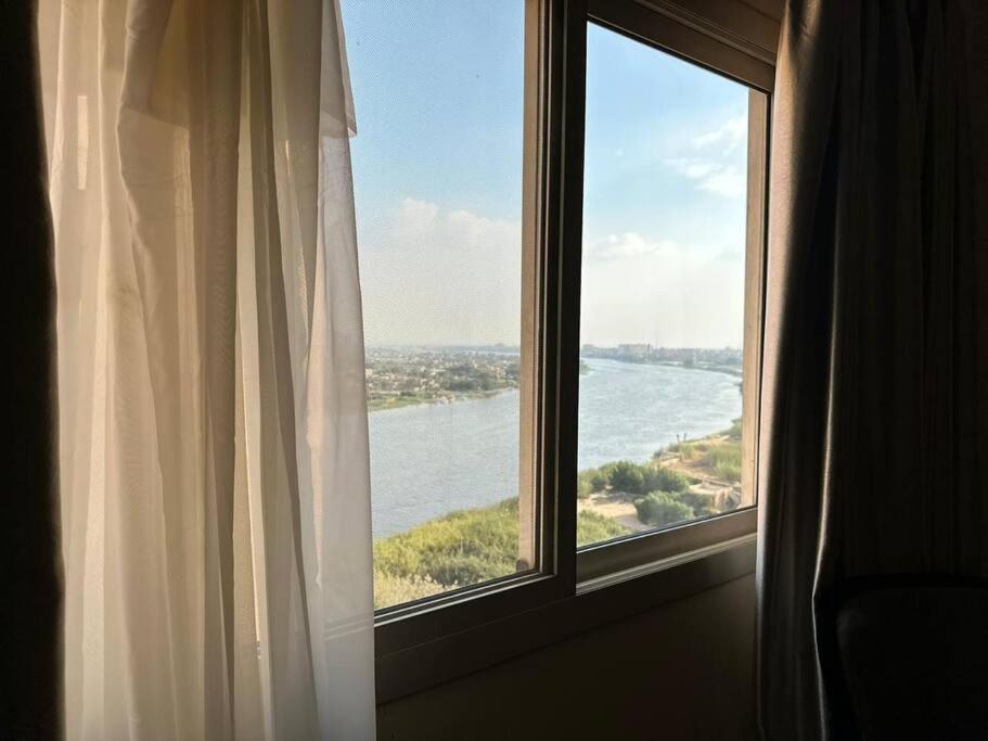 Luxurious For Rent With Nile View For Families Only Apartment Cairo