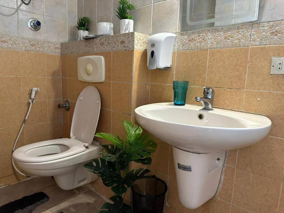 Luxurious For Rent With Nile View For Families Only Apartment Cairo