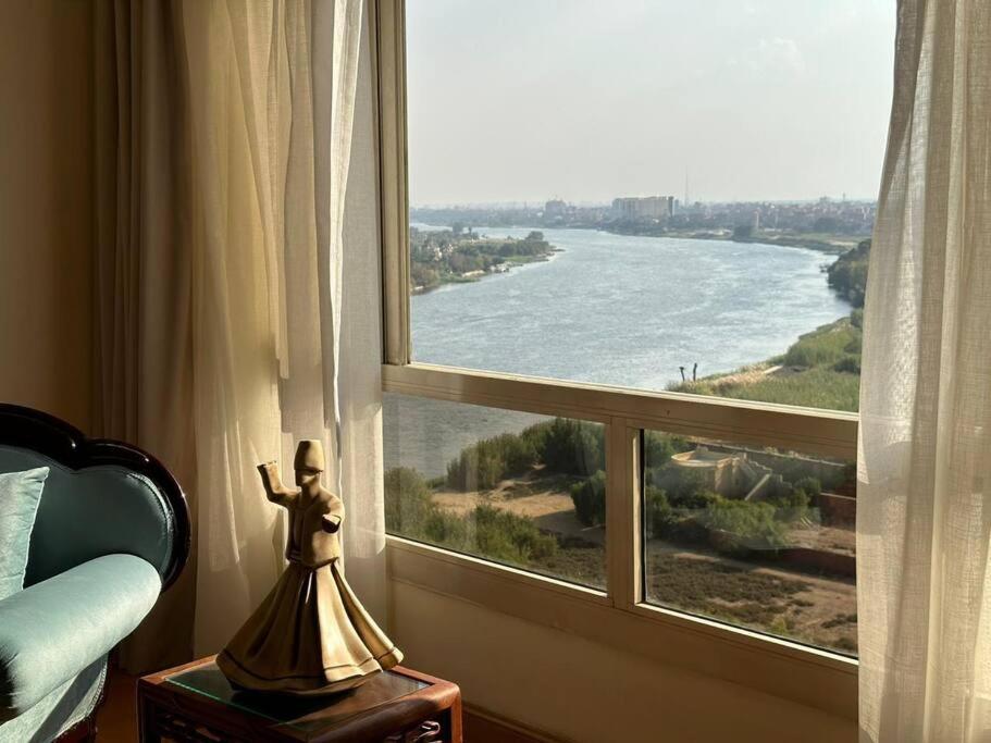 Luxurious For Rent With Nile View For Families Only Apartment *
